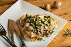 Pork sirloin with white sauce